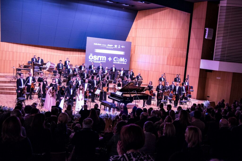 Concurso Internacional de Piano y Conciertos Clamo Music - 096 Concurso Internacional de Piano y Conciertos Clamo Music - 096