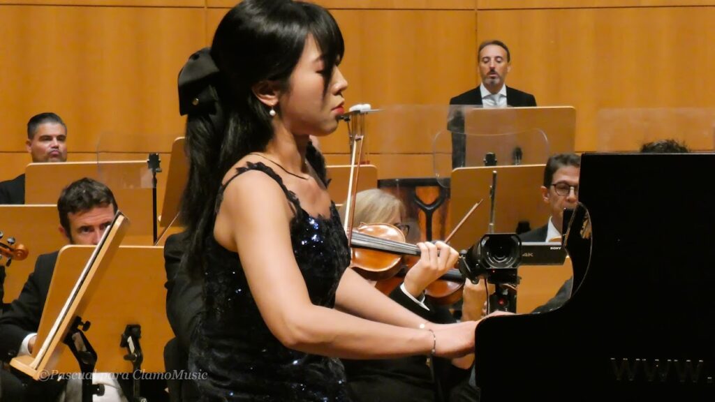 Concurso Internacional de Piano y Conciertos Clamo Music - 160 Concurso Internacional de Piano y Conciertos Clamo Music - 160