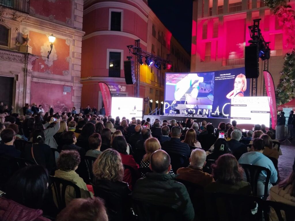 Pianos en la Calle - 28 Pianos en la Calle - 28